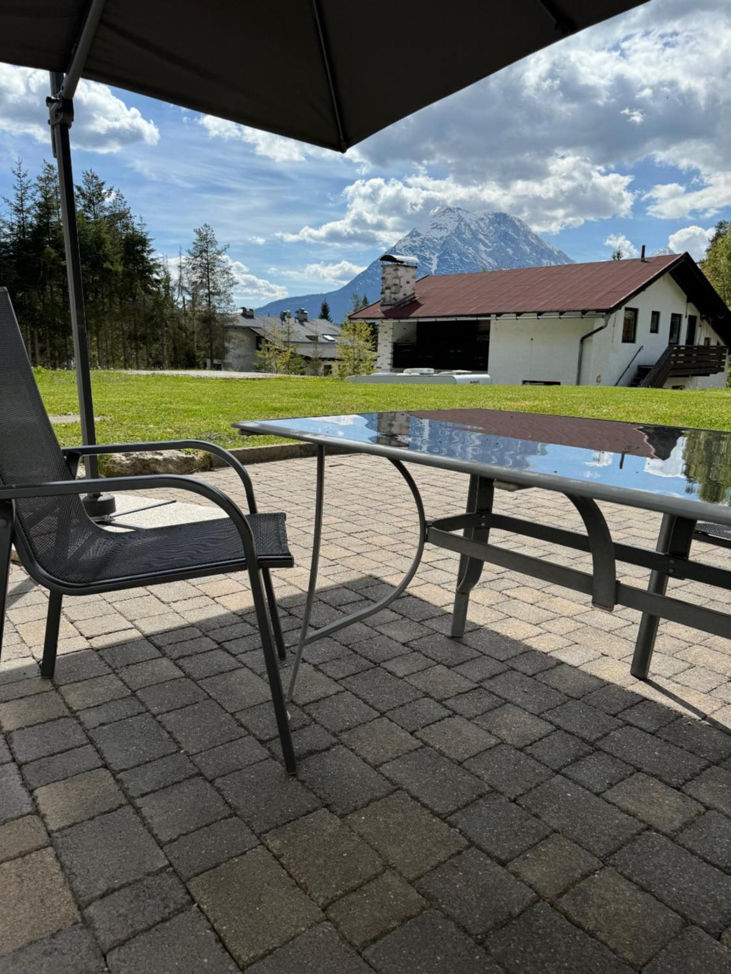 Alpenmond Appartment Halbmond Leutasch Exterior photo